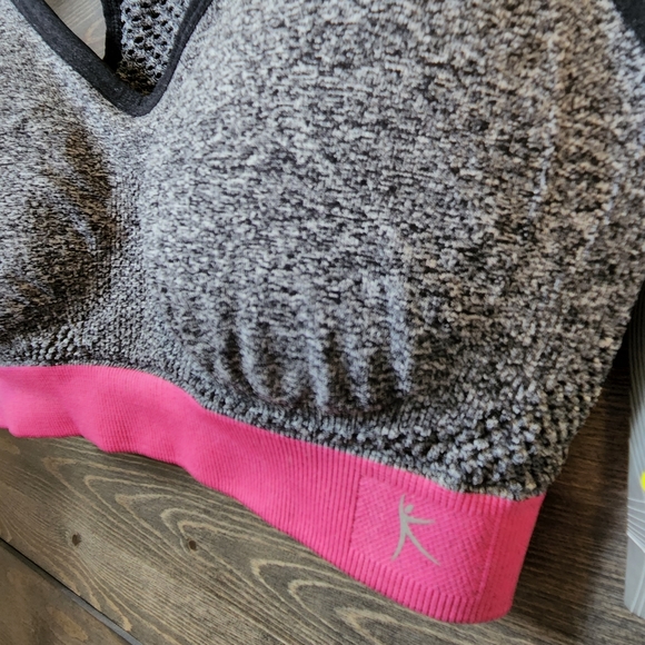 2 Danskin Sports Bras - Picture 7 of 7